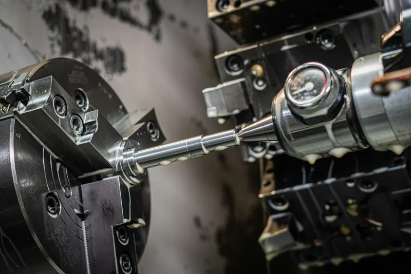 Detalhe de máquina CNC
